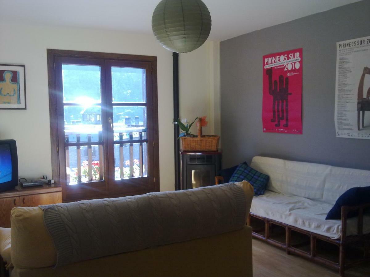 Vistas Espectaculares, Wifi Y Parking Apartment El Pueyo de Jaca Exterior photo